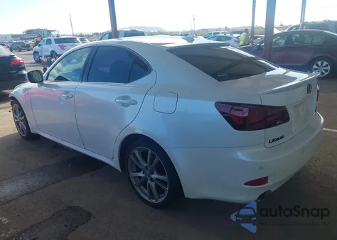 2008 Lexus Is 350 z USA, uszkodzony, nr VIN JTHBE262985020596